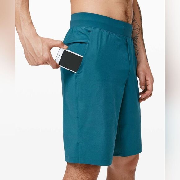 NWOT Lululemon T.H.E. Short 11" *Linerless in Bermuda Teal Size Small Athletic - Picture 3 of 10